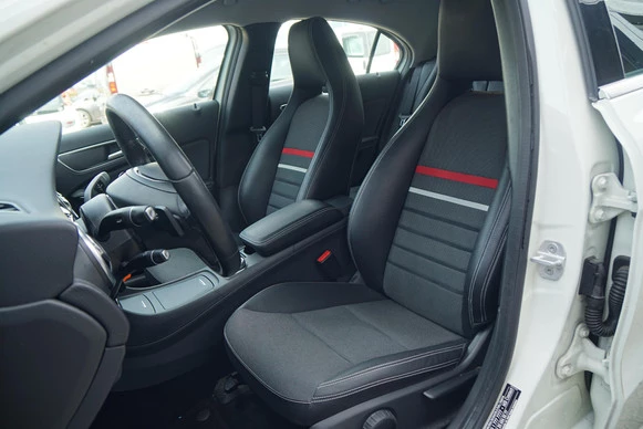 Mercedes-Benz A-Klasse - Afbeelding 4 van 27