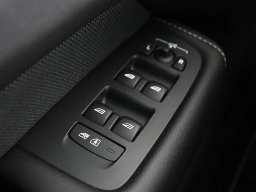 Volvo XC60 - Afbeelding 28 van 30