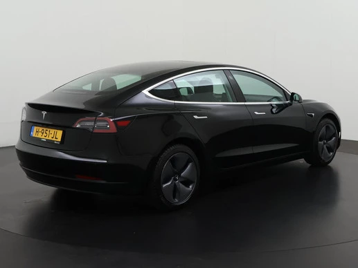 Tesla Model 3 - Afbeelding 4 van 30