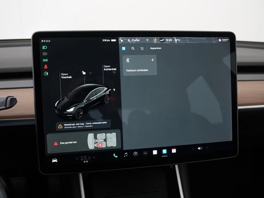 Tesla Model 3 - Afbeelding 16 van 30