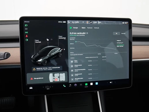 Tesla Model 3 - Afbeelding 18 van 30