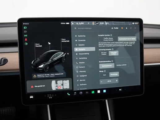 Tesla Model 3 - Afbeelding 21 van 30