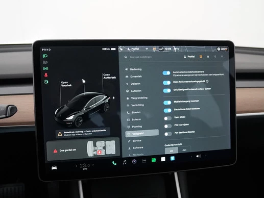 Tesla Model 3 - Afbeelding 24 van 30
