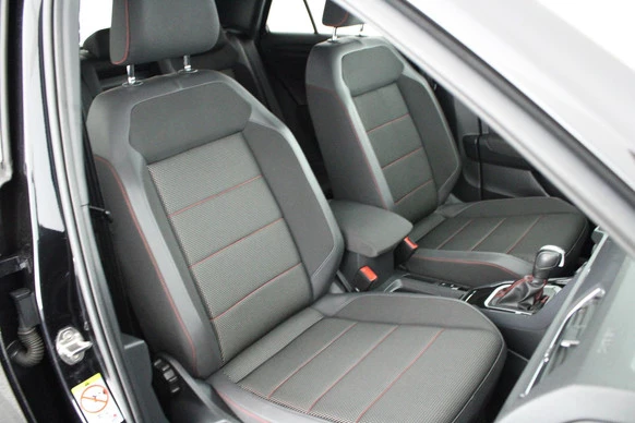 Volkswagen T-Roc - Afbeelding 2 van 30