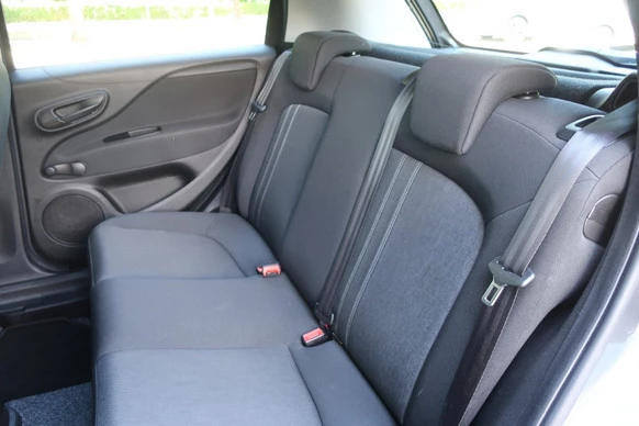 Fiat Punto - Afbeelding 17 van 30