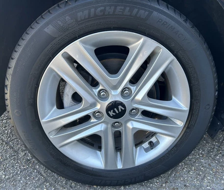 Kia Ceed - Afbeelding 10 van 20