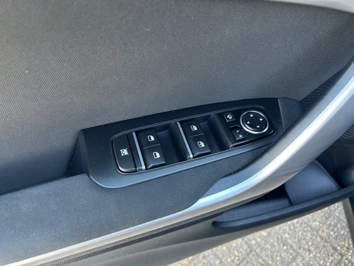 Kia Ceed - Afbeelding 12 van 20