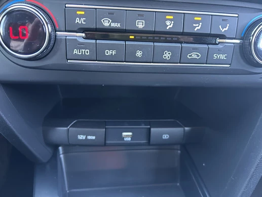 Kia Ceed - Afbeelding 16 van 20