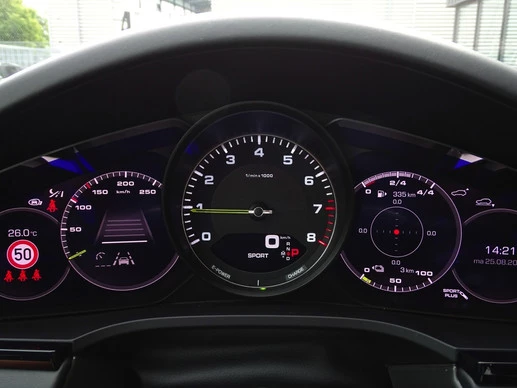 Porsche Cayenne - Afbeelding 19 van 30