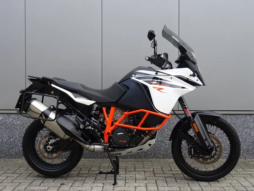 KTM 1090 - Afbeelding 1 van 17