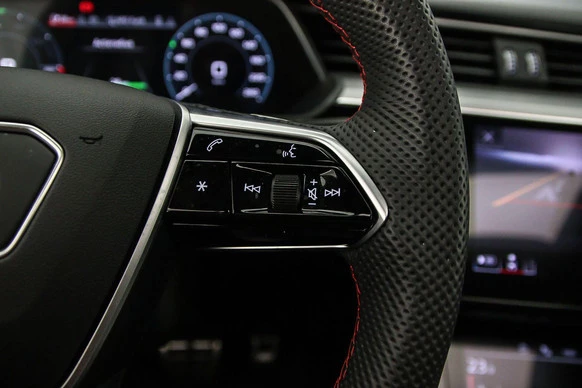 Audi Q8 Sportback e-tron - Afbeelding 17 van 30