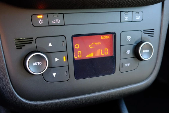 Fiat Punto - Afbeelding 10 van 30