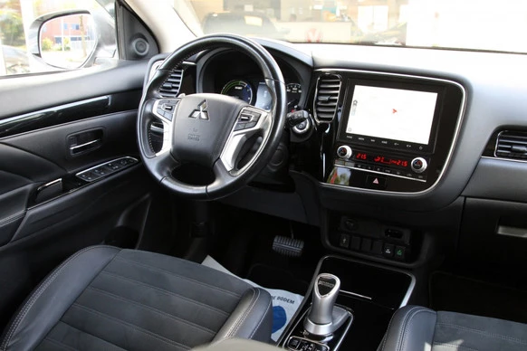 Mitsubishi Outlander - Afbeelding 9 van 30