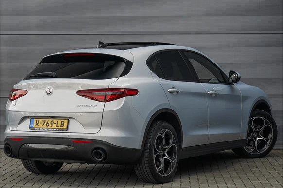 Alfa Romeo Stelvio - Afbeelding 12 van 30