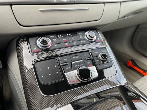 Audi S8 - Afbeelding 13 van 30