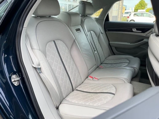 Audi S8 - Afbeelding 16 van 30