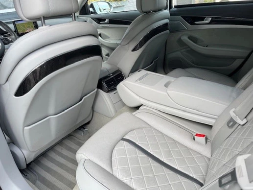 Audi S8 - Afbeelding 17 van 30