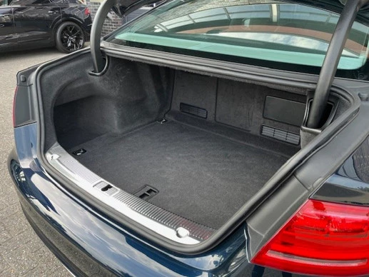 Audi S8 - Afbeelding 18 van 30