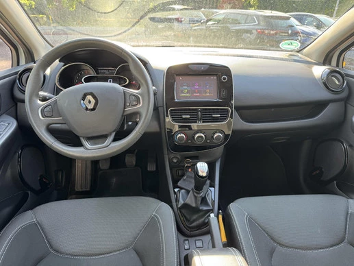 Renault Clio - Afbeelding 11 van 15
