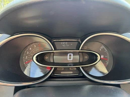 Renault Clio - Afbeelding 14 van 15