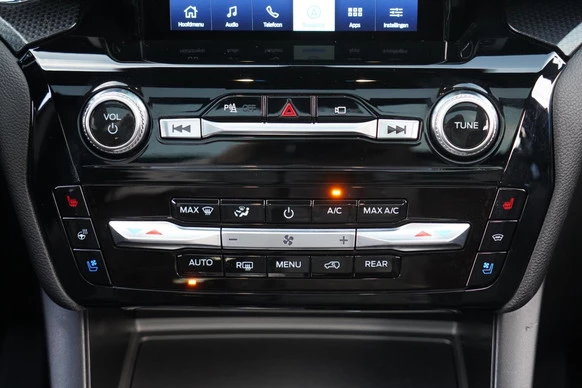 Ford Explorer - Afbeelding 18 van 30