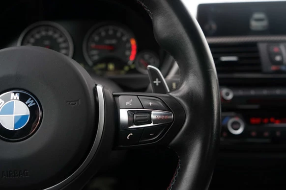 BMW M4 - Afbeelding 27 van 30