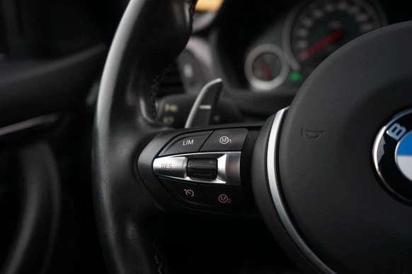 BMW M4 - Afbeelding 28 van 30
