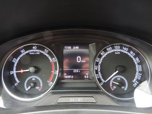 Škoda Rapid - Afbeelding 14 van 21