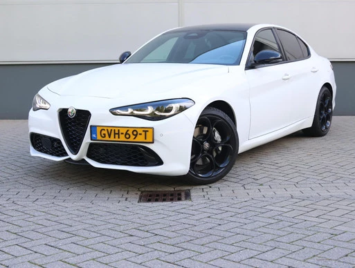 Alfa Romeo Giulia - Afbeelding 1 van 30