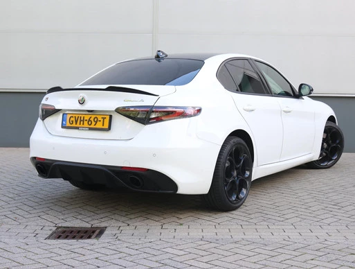 Alfa Romeo Giulia - Afbeelding 3 van 30