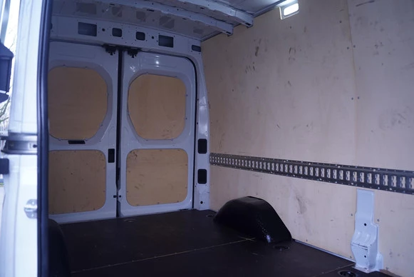 Maxus Deliver9 - Afbeelding 17 van 30