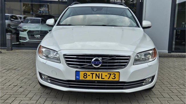 Volvo V70 - Afbeelding 3 van 22