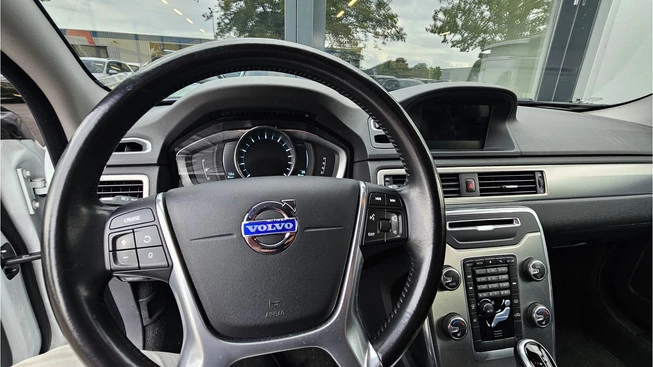 Volvo V70 - Afbeelding 16 van 22