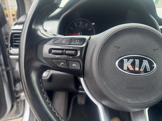 Kia Stonic - Afbeelding 14 van 19