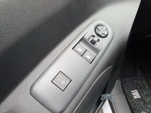 Fiat E-Doblò - Afbeelding 10 van 13