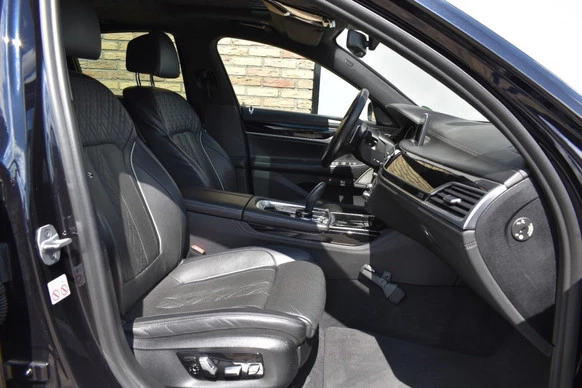 BMW 7 Serie - Afbeelding 11 van 30