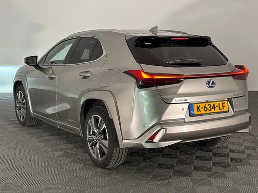 Lexus UX - Afbeelding 2 van 12