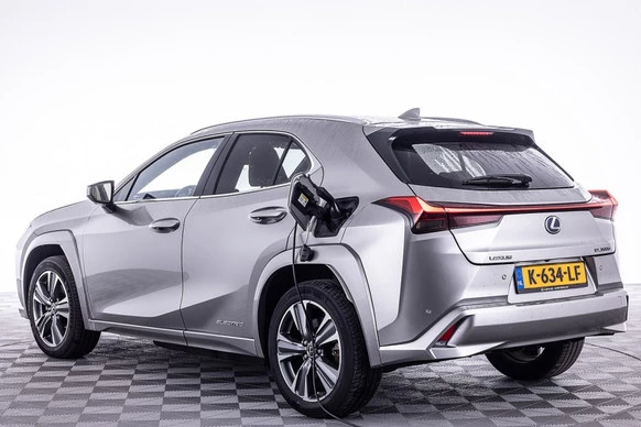 Lexus UX - Afbeelding 2 van 30