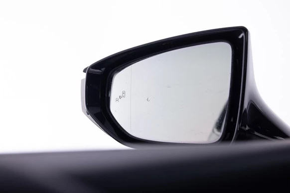 Lexus UX - Afbeelding 28 van 30