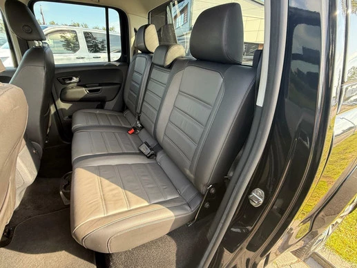 Volkswagen Amarok - Afbeelding 9 van 26