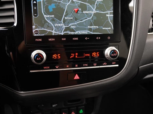 Mitsubishi Outlander - Afbeelding 13 van 30