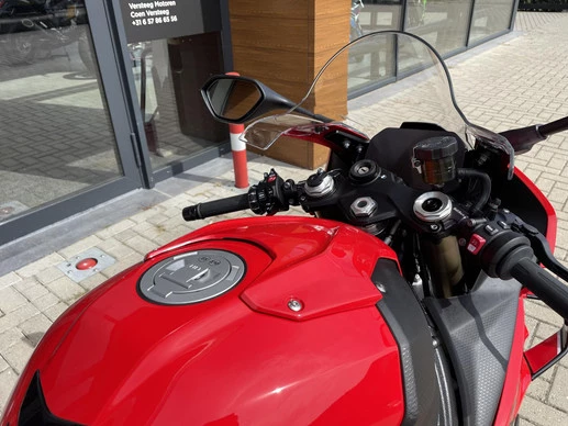 BMW S 1000 RR - Afbeelding 15 van 22