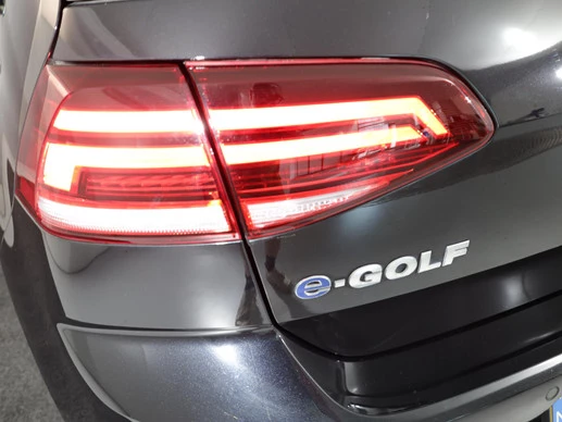 Volkswagen e-Golf - Afbeelding 14 van 24