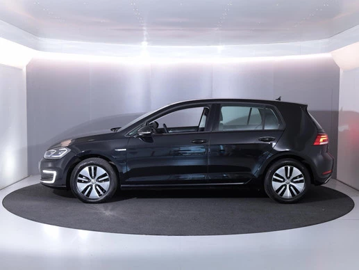 Volkswagen e-Golf - Afbeelding 15 van 24