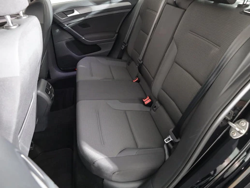 Volkswagen e-Golf - Afbeelding 18 van 24