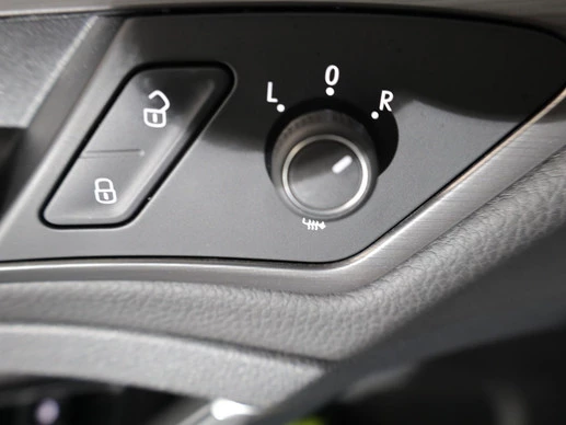 Volkswagen e-Golf - Afbeelding 22 van 24