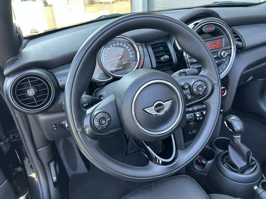 MINI Cooper Cabrio - Afbeelding 20 van 30