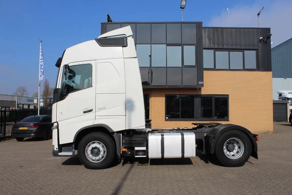 Volvo FH - Afbeelding 2 van 19