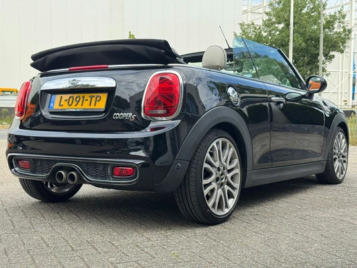 MINI Cooper S Cabrio - Afbeelding 4 van 10