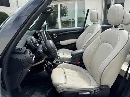 MINI Cooper S Cabrio - Afbeelding 8 van 10